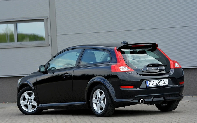 Volvo C30 cena 29700 przebieg: 215000, rok produkcji 2012 z Grudziądz małe 211